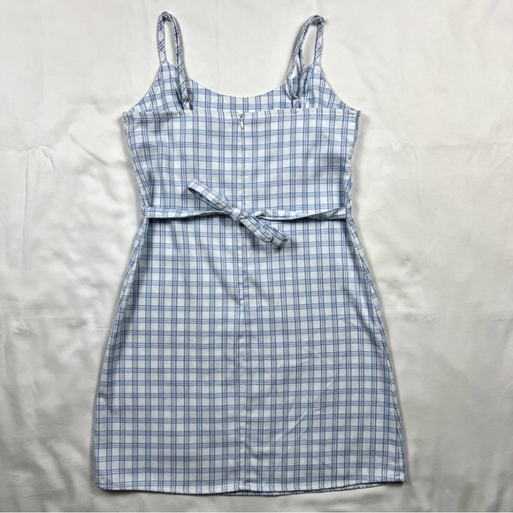 Brandy Melville Colleen Dress - Picture 2 of 11